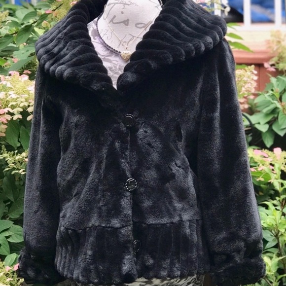Siena Studio Jackets & Blazers - SIENA STUDIO FAUX FUR BUTTON PLUSH PILE JACKET